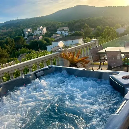 Soleil - Vue Et Montagne - Piscine Privee, Tennis, Acces A Pied Roquebrune-sur-Argens